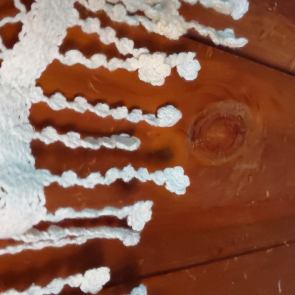 Suzy Shier+* crochet mesh short sleeve floral fringe boho vest - Picture 3 of 5